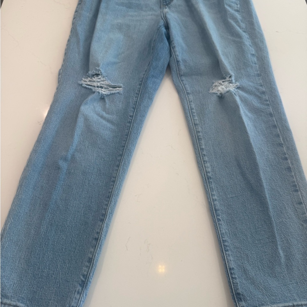 Universal Thread Light Blue Denim Jeans